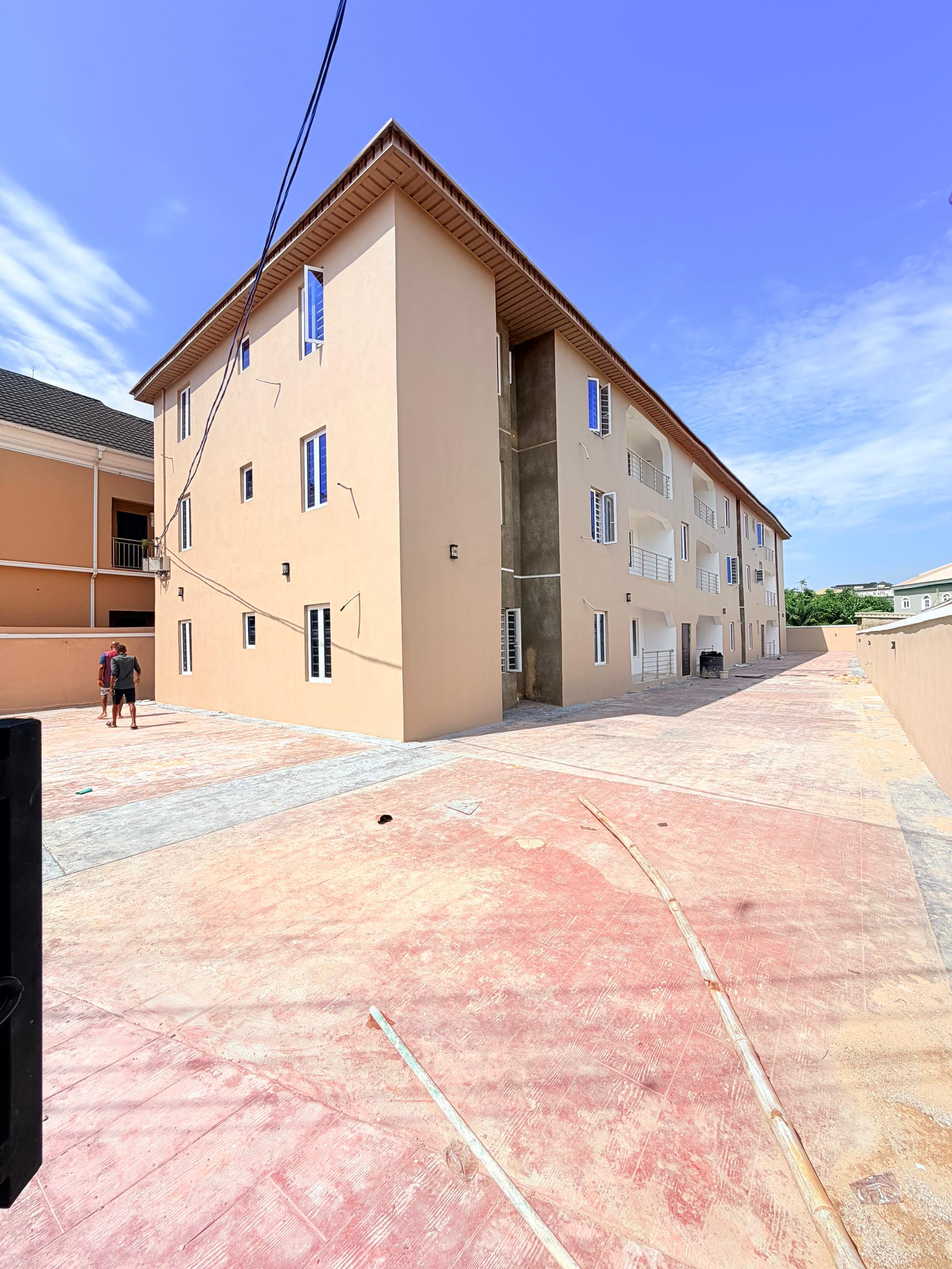 BEAUTIFUL 3 BEDROOM APARTMENT
